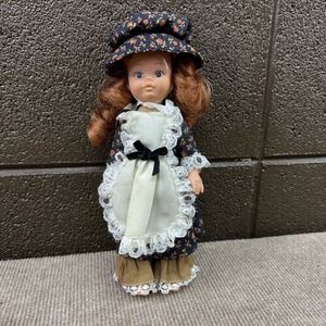 Vintage Antique Doll‎ Made In Hong Kong Uneeda Red Hair Blue Eyes